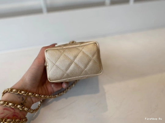 Firstbag Ru WITH CHANEL CHAIN VANITY SMALL 0825